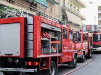 Φωτιά σε σπίτι στο Λουτράκι – Απεγκλωβίστηκε ηλικιωμένη