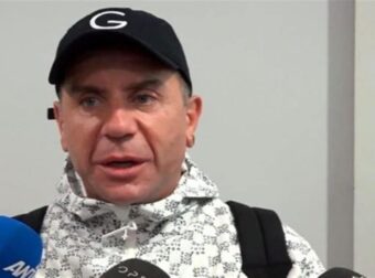 Φανερά συγκινημένος επέστρεψε ο Μαζωνάκης από τις Κάννες – «Το είχα ονειρευτεί από μικρός…»