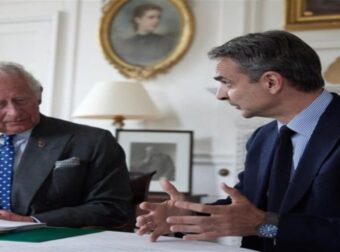 «Σεισμός» στο Buckingham: Αναλαμβάνει άμεσα Βασιλιάς ο Κάρολος;