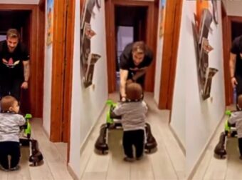 «Έλιωσε» ο Άκης Πετρετζίκης με τον γιο του που έκανε τα πρώτα του βήματα