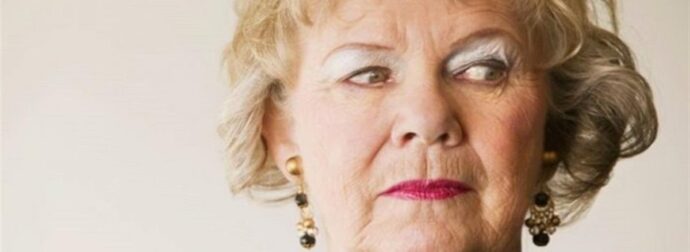 Η σύντροφος του γιου μου είναι χήρα με δυο μικρά παιδιά. Δεν θέλω να την παντρευτεί. Έχω άλλα όνειρα για εκείνον