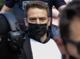 Έξαλλος με Αναγνωστόπουλο ο πατέρας της Καρολάιν: «Δεν θα δει τη Λυδία». Τι είπε για καταγωγή, αρουραίους Κορυδαλλού