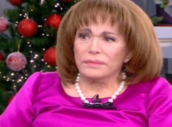 Δύσκολες ώρες για Μαίρη Χρονοπούλου: Γιατί ξανά στο νοσοκομείο – «Λάθος μου…» Τι ζητά επειγόντως