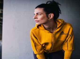 Survivor spoiler 24/02, Σταυρούλα Χρυσαειδή: Αυτή είναι η κουκλάρα αθλήτρια στίβου που… θα κολάσει τον Άγιο Δομίνικο – Ο πρωταθλητισμός, το πρόβλημα υγείας, ο γάμος και η απόφαση για το Survivor 5