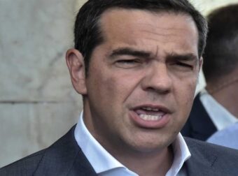 Αλέξης Τσίπρας: «Έχω ευθύνη ως αυριανός πρωθυπουργός»