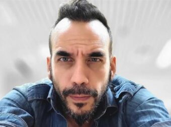 Πάνος Μουζουράκης: «Γεννήθηκα στην Ελβετία και είχα την ψευδαίσθηση ότι ήμασταν πλούσιοι»