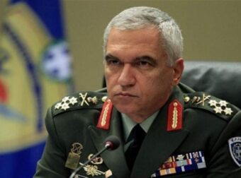 Ο στρατηγός Κωσταράκος απαντά στον Τσελίκ: Αν έρθετε βράδυ, θα σας φάνε τα μαύρα ψάρια και το αλμυρό νερό