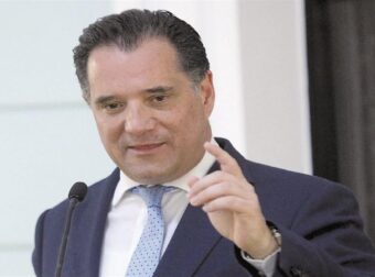 Άδωνις: «Δεν θα μειωθεί ο φόρος στα καύσιμα, θα έδινε κακή εικόνα στις αγορές»