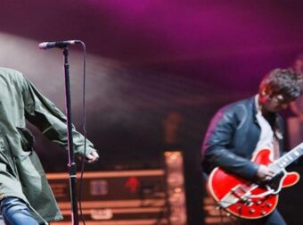 Η ιστορία της κιθάρας που… διέλυσε ένα διάσημο συγκρότημα