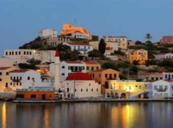 Το ελληνικό νησί με την απερίγραπτη ομορφιά που δεν έχει ούτε… παραλίες αλλά ούτε και αυτοκίνητα!