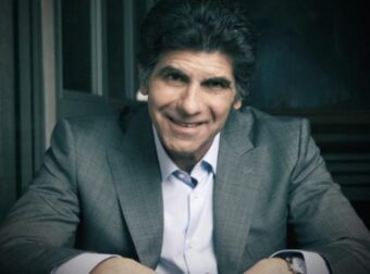 Γιάννης Μπέζος: Η αντίδρασή του σε ερώτηση για τον Μάρκο Σεφερλή και το Super Mammy