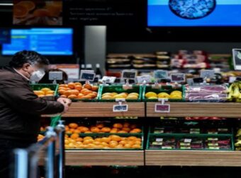 Πανικός στα σούπερ μάρκετ: Άμεσες αυξήσεις σε βασικά αγαθά – Η λίστα με όσα «εκτοξεύονται»! (video)