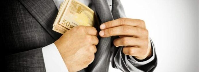 Ιδού το λαμόγιο της Ρόδου – Παρουσιαζόταν ως έμπορος επίπλων και «φέσωσε» εταιρεία με 56.000 ευρώ