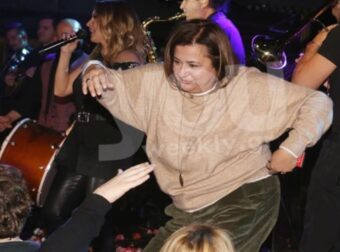 Ήταν 23 χρόνια μικρότερός της – Ο νεαρός σύντροφος που είχε για πολλά χρόνια η Ελισάβετ Κωνσταντινίδου