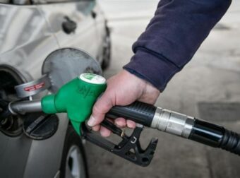 Fuel pass 2: Πότε αναμένεται να ανοίξει η πλατφόρμα για το επίδομα βενζίνης;