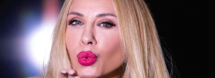 Γωγώ Μαστοκώστα: Πώς είναι σήμερα μετά τη νέα υποτροπή του καρκίνου [φωτο]