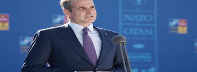 Επικοινωνία Κυριάκου Μητσοτάκη με τον πρόσφυγα από το Ιράν που αρίστευσε στις Πανελλαδικές – Η πρόσκληση στο Μαξίμου (video)