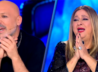 Masked Singer: Έπεσαν όλες οι μάσκες, άφωνοι με Μωρό, Μινώταυρο. Κανείς δεν το είχε προβλέψει [video]