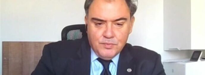 «Καμπανάκι» Δημοσθένη Σαρηγιάννη: «Πάνω από 300.000 τα ενεργά κρούσματα κορωνοϊού – Αυτή την εβδομάδα η κορύφωση» (Video)