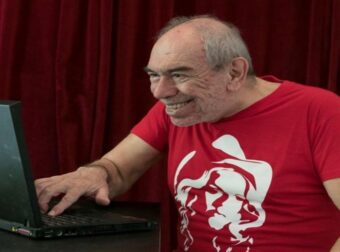 Σωτήρης Τσόγκας: «H σεμνότητα και το χαμηλό προφίλ δεν είναι ηθική στάση και επιλογή για μένα,  αλλά στοιχείο του χαρακτήρος μου»