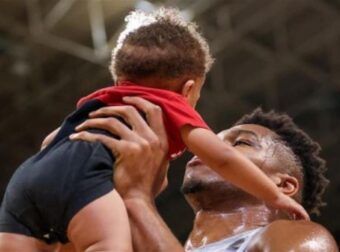 Στιγμές ευτυχίας για τον Γιάννη Αντετοκούνμπο – Η τρυφερή ανάρτηση για τα πρώτα γενέθλια του γιου του