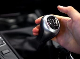 Μπορεί η ζέστη να καταστρέψει το κιβώτιο ταχυτήτων; Τι πρέπει να προσέχω;