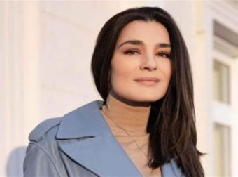 Χωρίς σουτιέν στην παραλία η Μαρία Ναυπλιώτου – Η πιο “καuτή” ανάρτηση της ηθοποιού στα 52 της