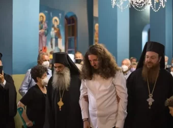 Ρασοφορία για γνωστό διευθυντή καταστήματος μεγάλης αλυσίδας super Market