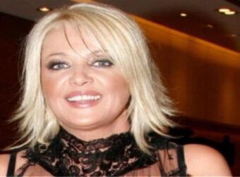 Το άγνωστο περιστατικό με τη Ρούλα Κορομηλά που προκάλεσε αναστάτωση – Ποιος και γιατί την κατηγορεί