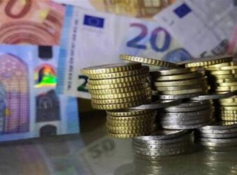 ΔΕΘ: Ποια μέτρα “κλειδώνουν” και ποια μένουν “ανοιχτά” – Αντίστροφη μέτρηση για την οριστικοποίηση του πακέτου (Video)