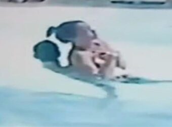 Συγκλονιστικό βίντεο: 10χρονος σώζει τη μητέρα του από πνιγμό