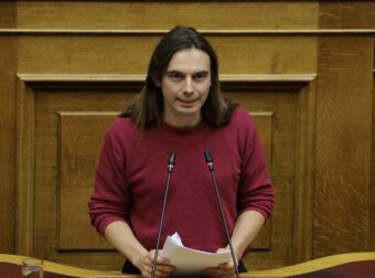 Κρίτων Αρσένης: «Πρέπει να απαγορεύεται να έχει κάποιος πάνω από 100.000 ευρώ»