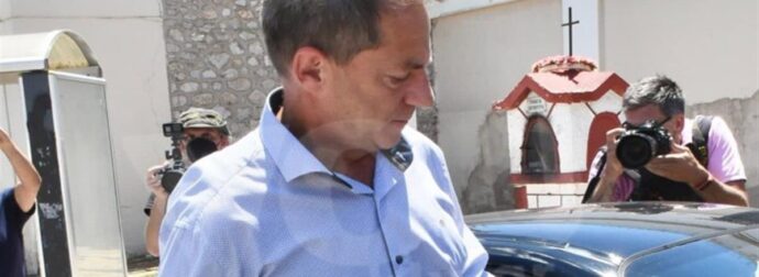 «Ερχόταν στο θέατρο με παιδιά και έλεγε ότι είναι ανίψια του» – Πασίγνωστη ηθοποιός καταγγέλλει τον Δημήτρη Λιγνάδη