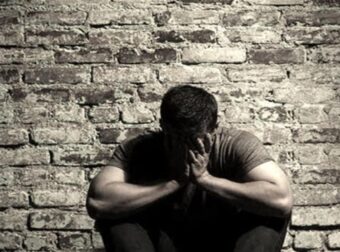 Ανατροπή για Πετράλωνα: Κάτι δεν κολλάει στους βι@σμούς. 17χρονος, πατέρας και ποιητής Κρεμνιώτης