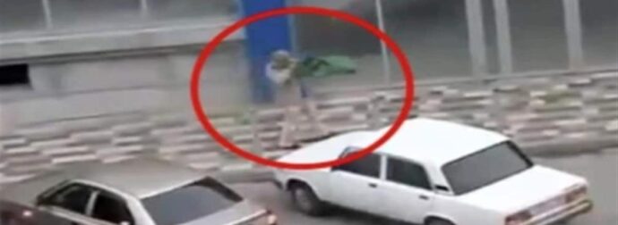 Συναγερμός στη Ρωσία: 66χρονος άνοιξε…πυρ σε εμπορικό κέντρο –  Τρεις νεκροί