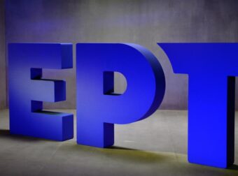 Υψηλές πτήσεις για την ΕΡΤ στην τηλεθέαση την παραμονή Πρωτοχρονιάς