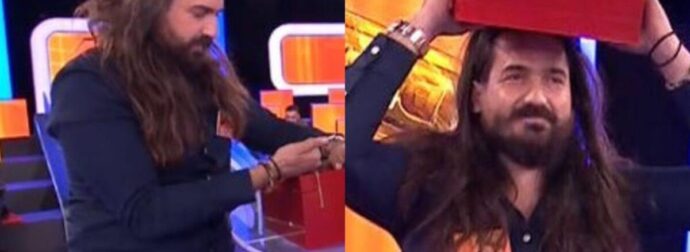 Βούρκωσαν όλοι στο Deal: Σάρωσε ο Κρητικός που θέλει να αναστηλώσει μια μικρή εκκλησία στο Άγιο Όρος