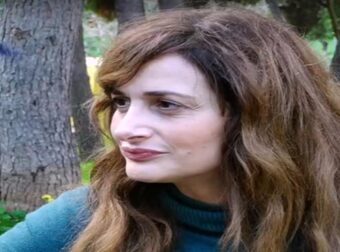 Μαρία Κωνσταντάκη: «Ο πατέρας μου έπαθε μεγάλο σοκ… κατά κάποιο τρόπο με αποκλήρωσε»