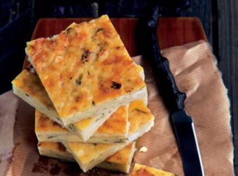 Τραχανόπιτα χωρίς φύλλο – Έτοιμη σε 20′