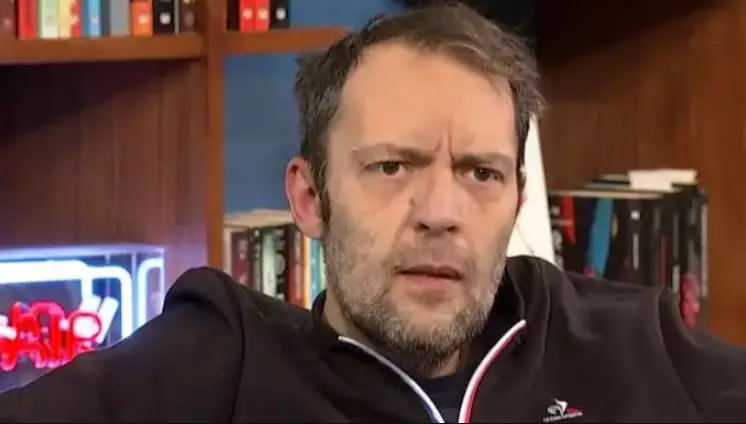 Καθηλώνει ο Αύγουστος Κορτώ: «Η μητέρα μου πήρε 450 χάπια κι ήξερε ότι θα την έβρισκα εγώ»