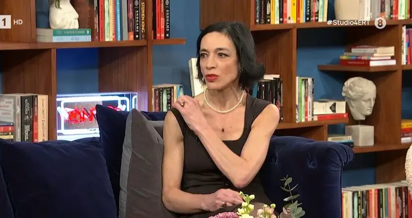 Έλενα Τοπαλίδου: Η σπάνια ερωτiκή εξομολόγηση για τον σύζυγό της, Νίκο Κουρή – «Έχουμε έντονη σχέση»