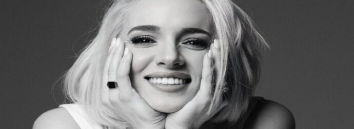 Καλομοίρα: «Νόμιζε ότι κάτι μου συνέβη, με ρώτησε αν είμαι καλά κι αν θέλω να πάω σε ψυχολόγο»