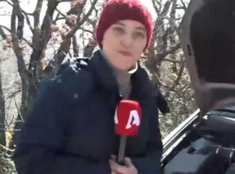 Ξεκαρδιστικό βίντεο: Λαρισαία ρεπόρτερ του ALPHA έμεινε με το αυτοκίνητο και το… ξεμάτιαζε για να πάρει μπρος (video)